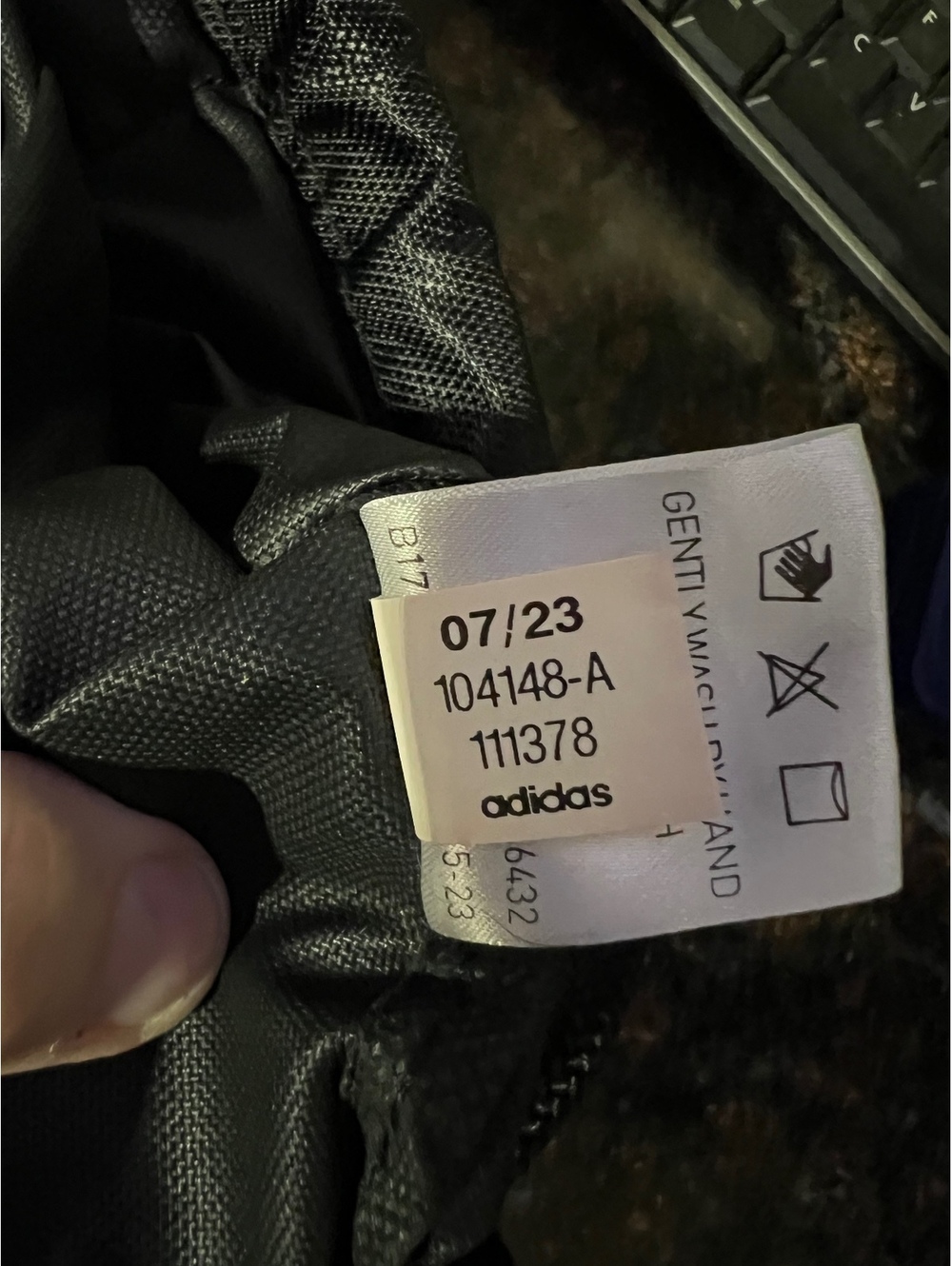 Adidas Drawstring Knapsack - Picture 4 of 4